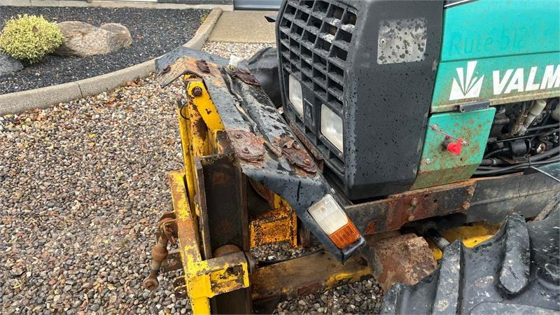 Valmet 455 Med en slags frontlift - 장궤형 트랙터 : 사진 5 Valmet 455 Med en slags frontlift - 장궤형 트랙터 : 사진 5