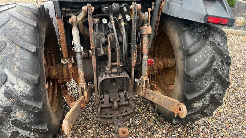 Valmet 455 Med en slags frontlift - 장궤형 트랙터 : 사진 4 Valmet 455 Med en slags frontlift - 장궤형 트랙터 : 사진 4