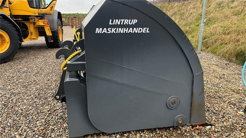 Volvo 5m3 Rauakoda Højtip skovl Rauakoda 5m3 højtip skov - 농업용 기계 : 사진 2 Volvo 5m3 Rauakoda Højtip skovl Rauakoda 5m3 højtip skov - 농업용 기계 : 사진 2