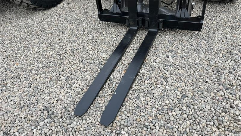 Volvo Pallegafler Hydraulisk 5Tons pallegafler med Volvo - 휠 로더 : 사진 2 Volvo Pallegafler Hydraulisk 5Tons pallegafler med Volvo - 휠 로더 : 사진 2