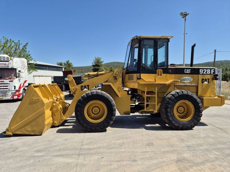 Caterpillar CAT 928F - 휠 로더 : 사진 4 Caterpillar CAT 928F - 휠 로더 : 사진 4