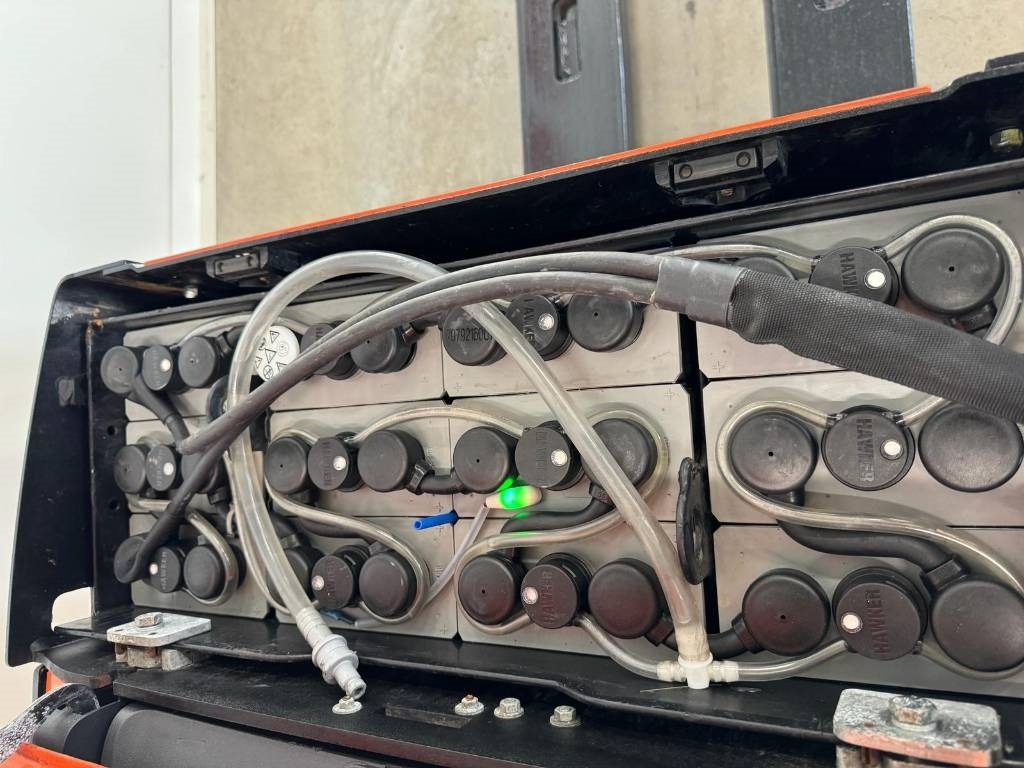 Toyota 10545 LPE200 - 팔레트 트럭 : 사진 4 Toyota 10545 LPE200 - 팔레트 트럭 : 사진 4