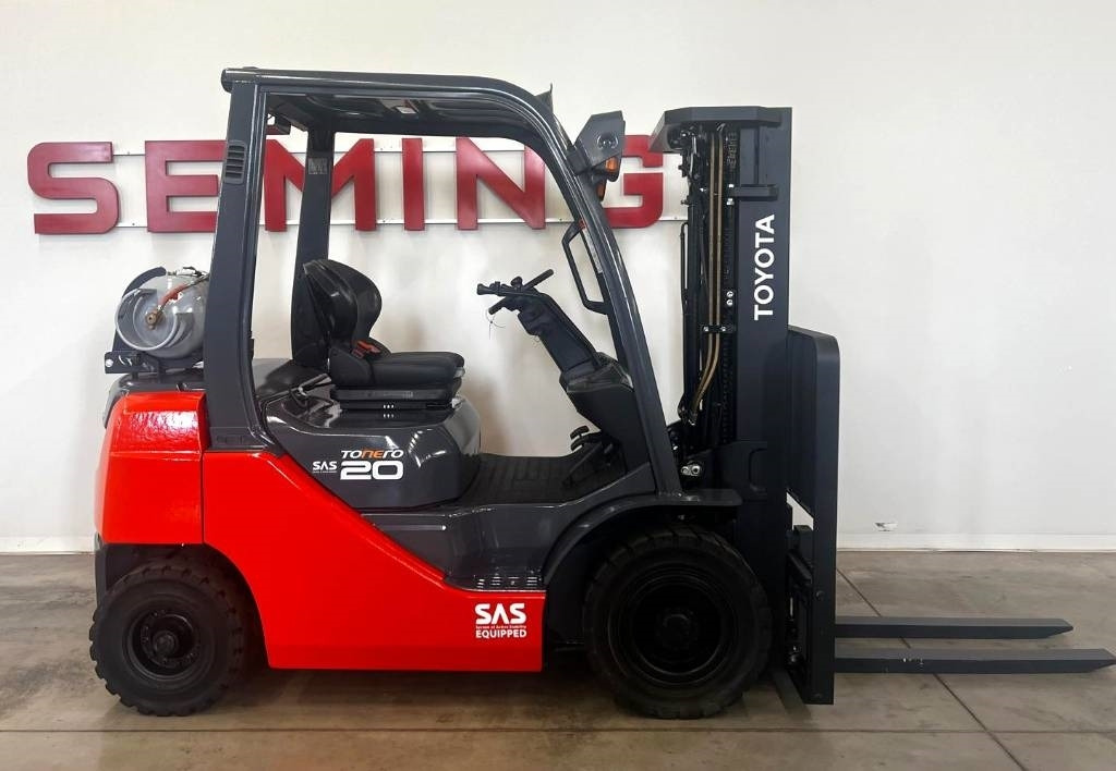 Toyota 10831 8FGF20 - LPG 지게차 : 사진 2 Toyota 10831 8FGF20 - LPG 지게차 : 사진 2