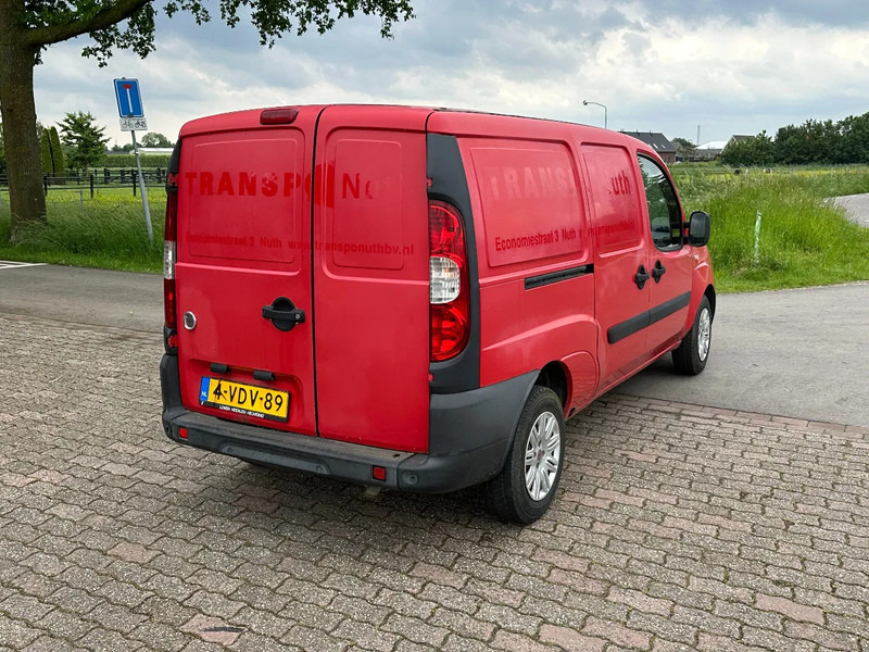 Fiat Doblò 1.9 JTD LANG Airco/Klima schuifdeur EXPORT! - 소형 밴 : 사진 5 Fiat Doblò 1.9 JTD LANG Airco/Klima schuifdeur EXPORT! - 소형 밴 : 사진 5