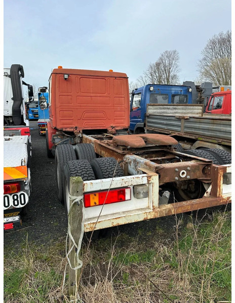 Scania T143-450 V8 HAUBER/NEUS/TORPEDO - 트랙터 유닛 : 사진 4 Scania T143-450 V8 HAUBER/NEUS/TORPEDO - 트랙터 유닛 : 사진 4