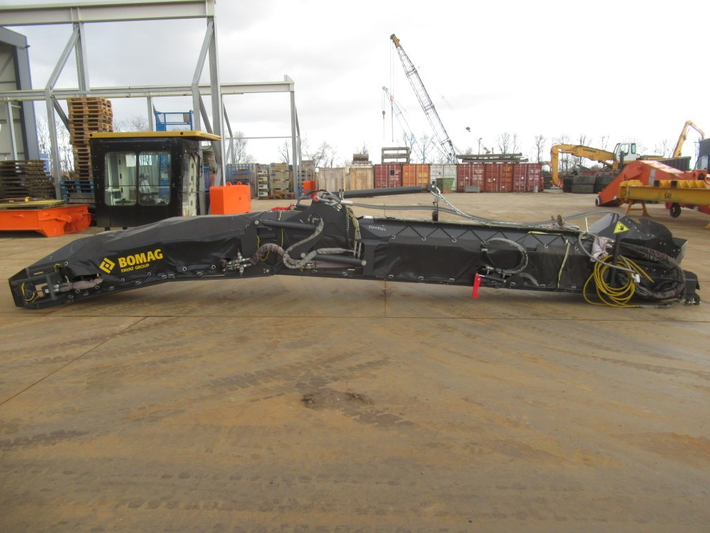 Bomag BM2000-75 - - 부착물 콜드 플래너 용 : 사진 5 Bomag BM2000-75 - - 부착물 콜드 플래너 용 : 사진 5