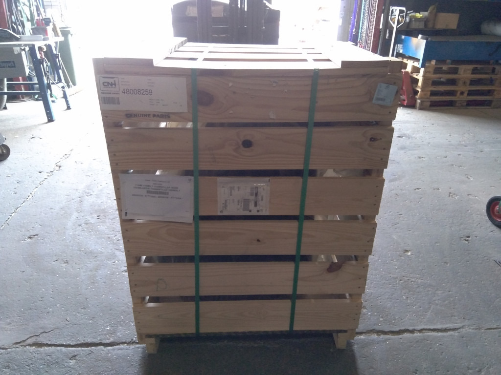 Case 48008259 - 유압 탱크 건설기계 용 : 사진 4 Case 48008259 - 유압 탱크 건설기계 용 : 사진 4