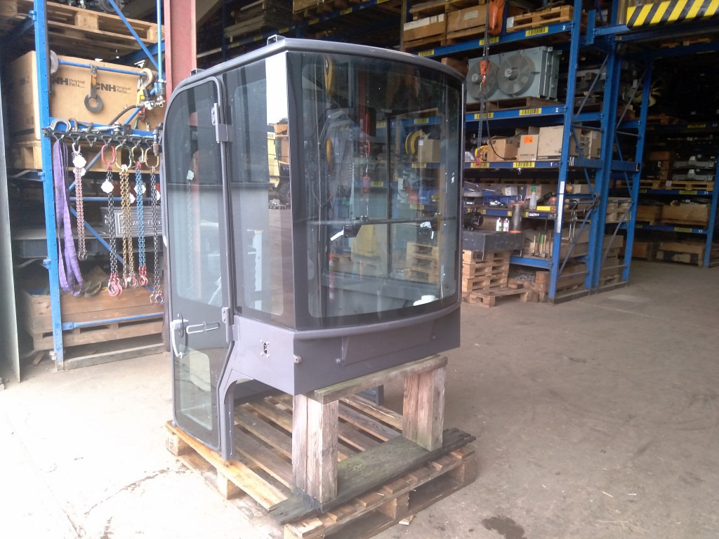 Case 72276641 - 운전실 건설기계 용 : 사진 2 Case 72276641 - 운전실 건설기계 용 : 사진 2