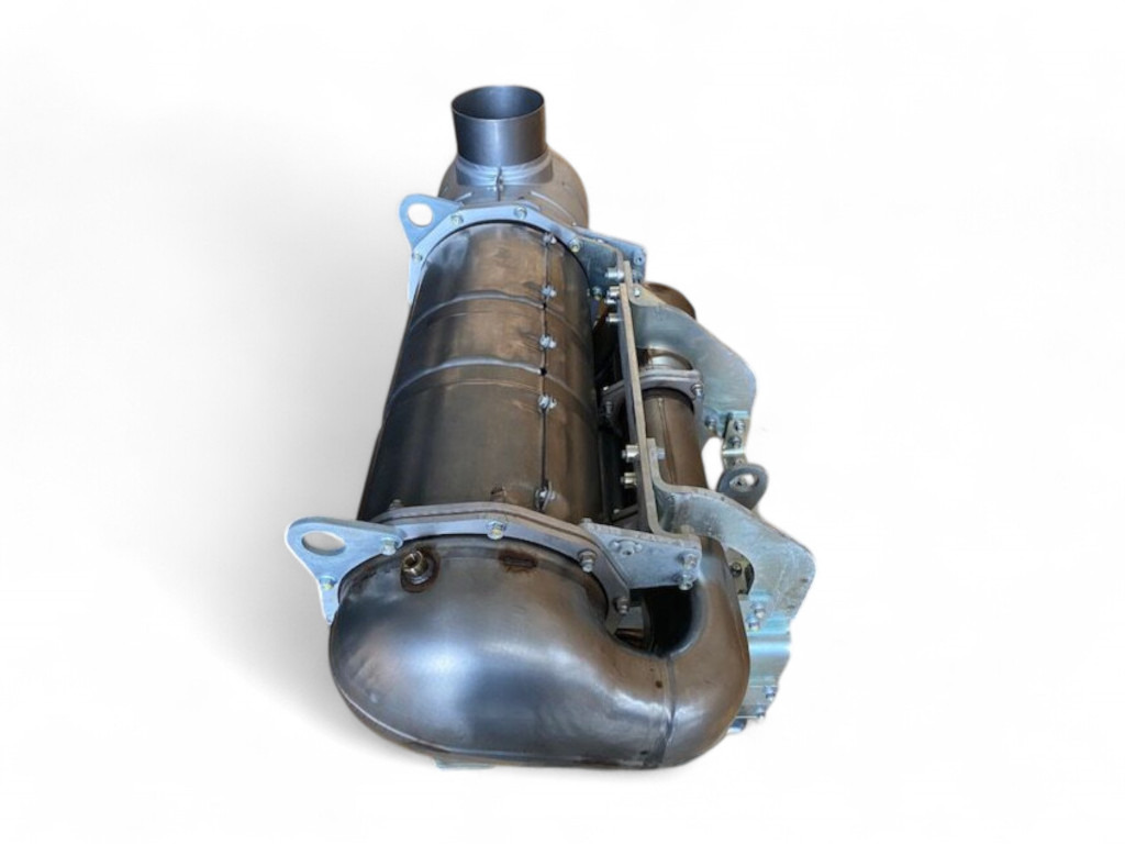 Case KTH14280 - 8983324709 - 머플러 건설기계 용 : 사진 1 Case KTH14280 - 8983324709 - 머플러 건설기계 용 : 사진 1