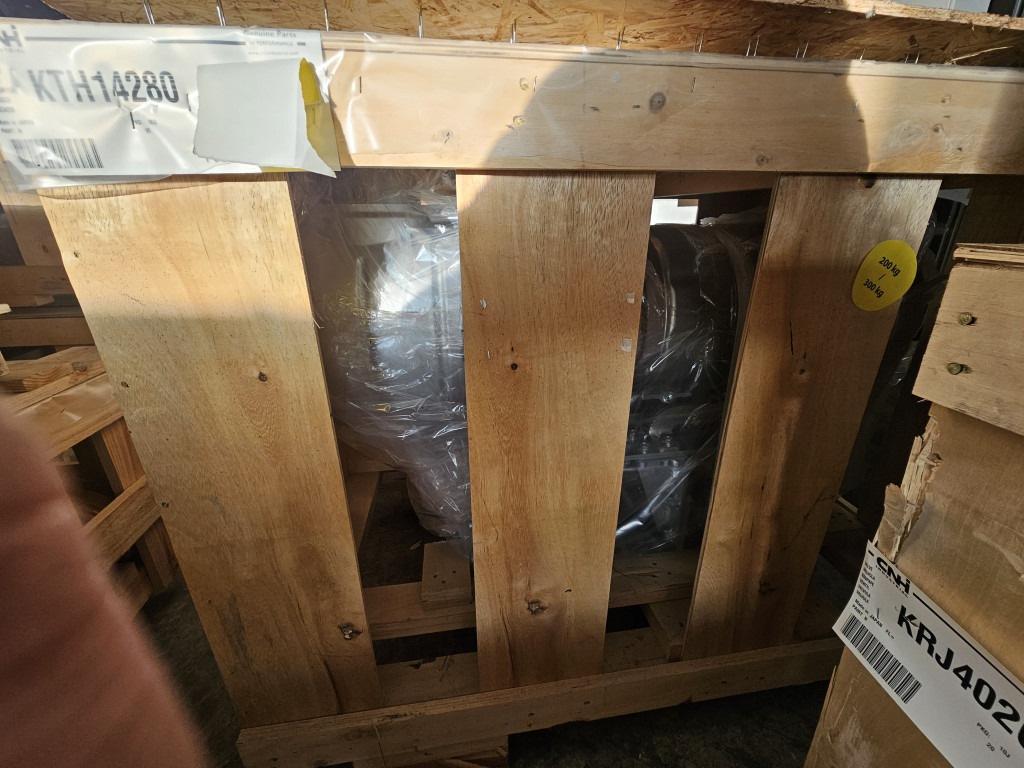 Case KTH14280 - 8983324709 - 머플러 건설기계 용 : 사진 3 Case KTH14280 - 8983324709 - 머플러 건설기계 용 : 사진 3