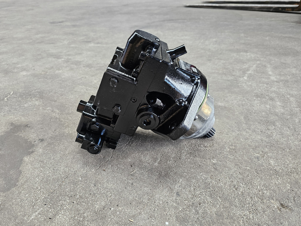 Case ND135694 - 51C060-1-RD1N - 유압 모터 건설기계 용 : 사진 1 Case ND135694 - 51C060-1-RD1N - 유압 모터 건설기계 용 : 사진 1