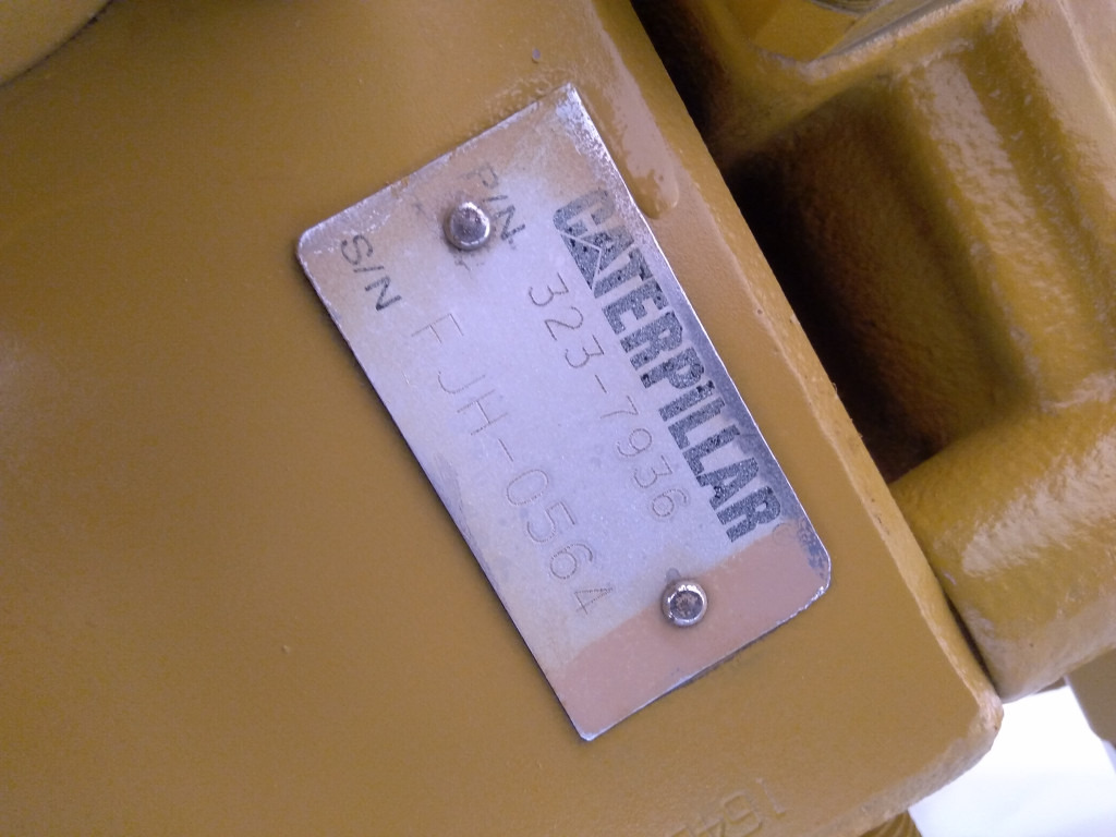 Caterpillar 3237936 - 3491964 - 유압 밸브 건설기계 용 : 사진 1 Caterpillar 3237936 - 3491964 - 유압 밸브 건설기계 용 : 사진 1