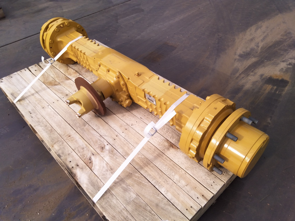 Caterpillar 4454601 - 2628647 - 앞 차축 건설기계 용 : 사진 3 Caterpillar 4454601 - 2628647 - 앞 차축 건설기계 용 : 사진 3