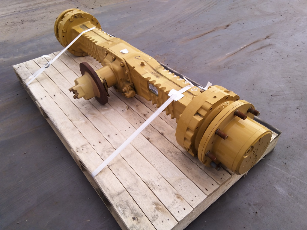 Caterpillar 4454603 - 2628660 - 앞 차축 건설기계 용 : 사진 2 Caterpillar 4454603 - 2628660 - 앞 차축 건설기계 용 : 사진 2