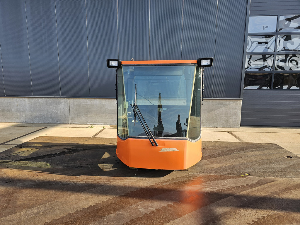 Doosan 220101-00071B - 220101-00071A - 운전실 건설기계 용 : 사진 2 Doosan 220101-00071B - 220101-00071A - 운전실 건설기계 용 : 사진 2