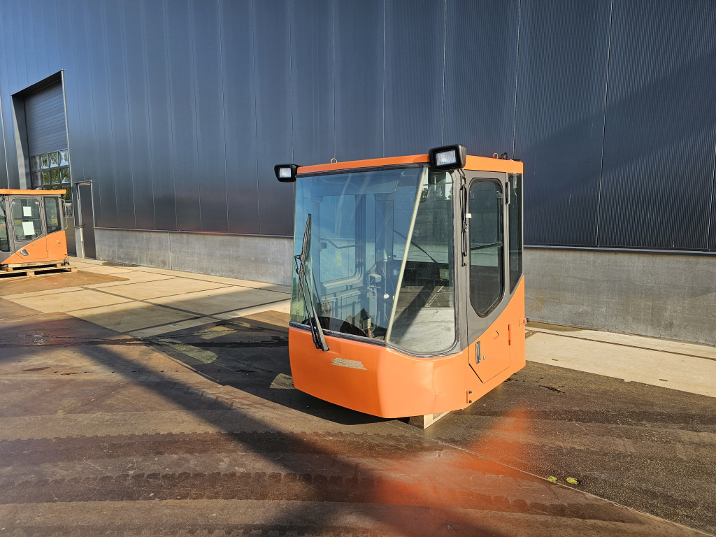 Doosan 220101-00071B - 220101-00071 - 운전실 건설기계 용 : 사진 1 Doosan 220101-00071B - 220101-00071 - 운전실 건설기계 용 : 사진 1