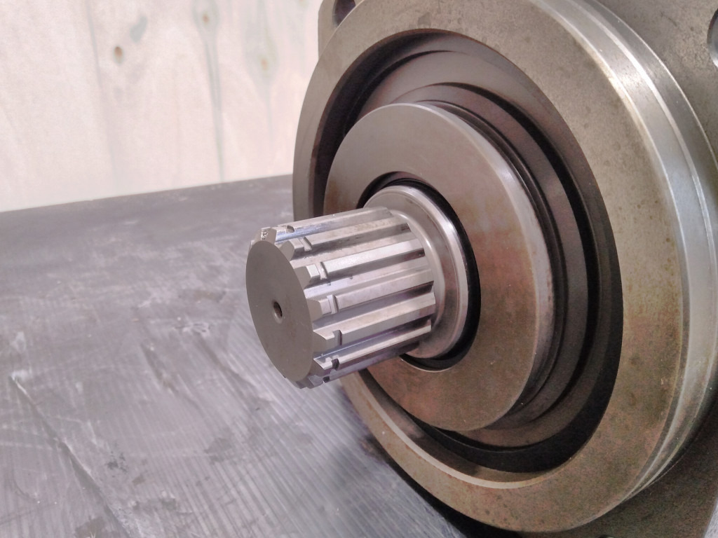 Hitachi HPV145 - 9260885 - 유압 펌프 건설기계 용 : 사진 3 Hitachi HPV145 - 9260885 - 유압 펌프 건설기계 용 : 사진 3