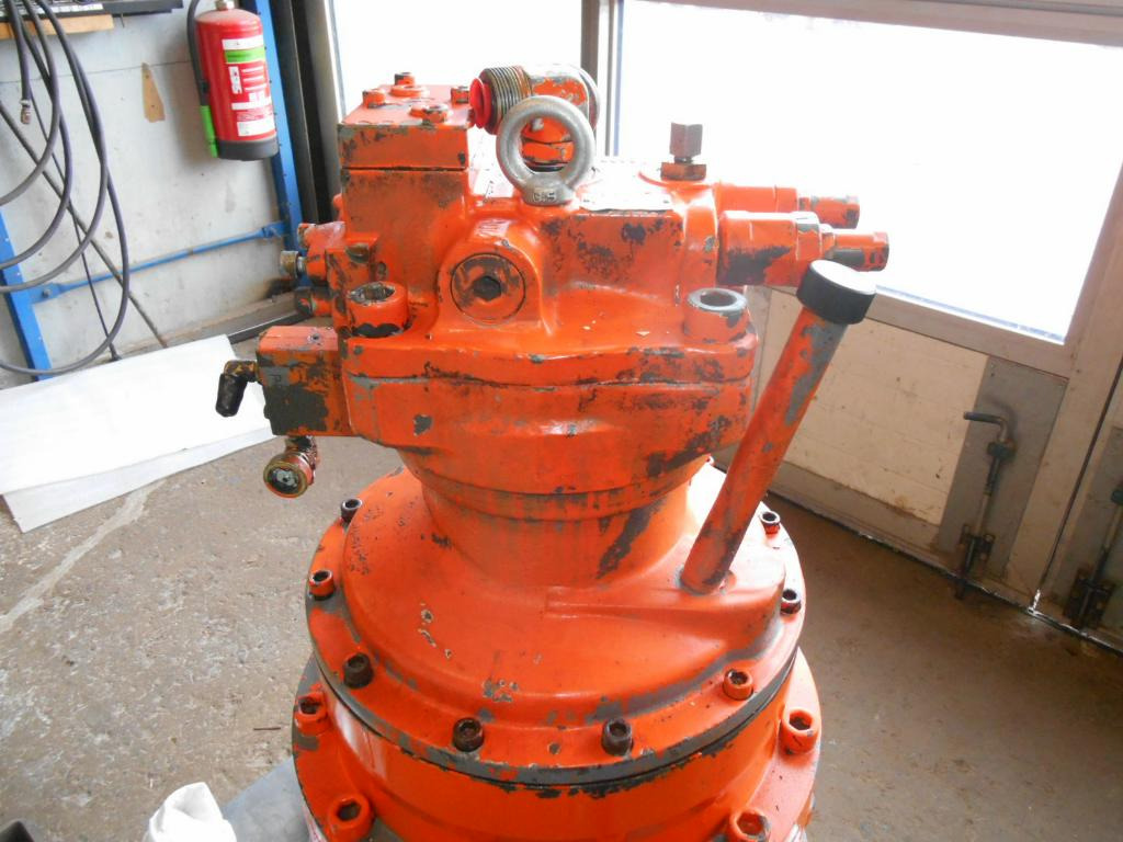 Kawasaki M2X210CHB-10A - - 스윙 모터 건설기계 용 : 사진 4 Kawasaki M2X210CHB-10A - - 스윙 모터 건설기계 용 : 사진 4