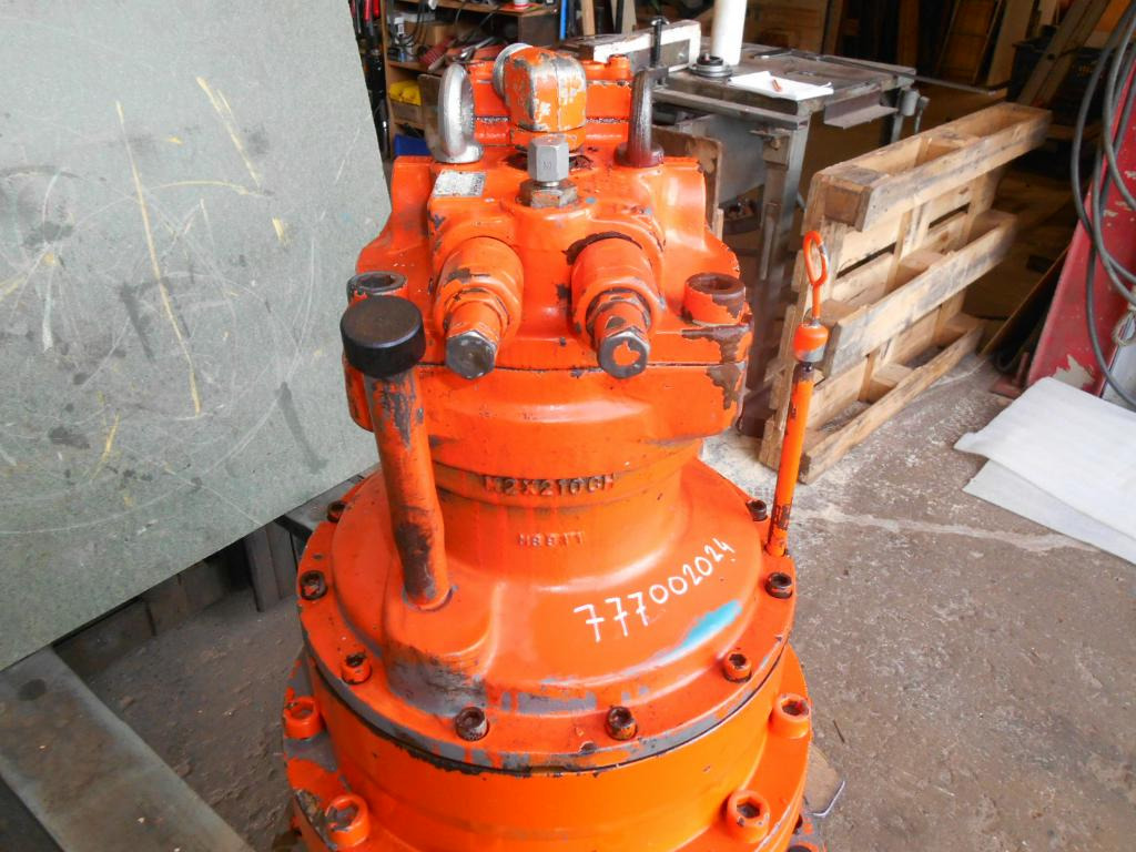 Kawasaki M2X210CHB-10A - - 스윙 모터 건설기계 용 : 사진 3 Kawasaki M2X210CHB-10A - - 스윙 모터 건설기계 용 : 사진 3