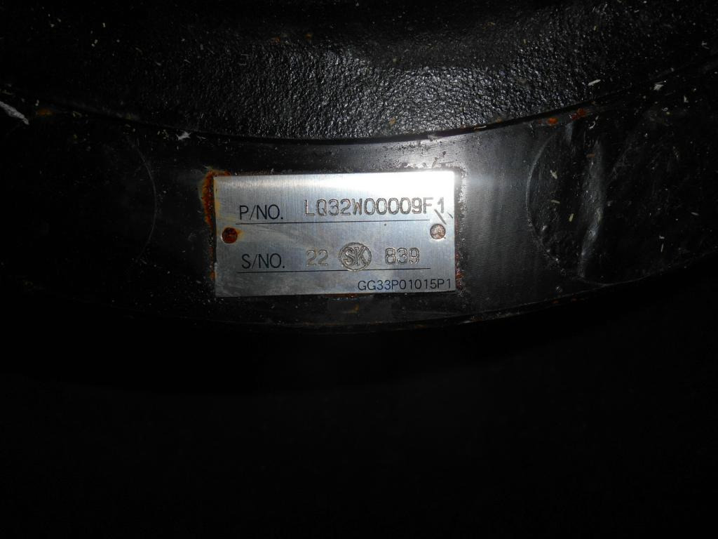 Kobelco LQ32W00009F1 - 72212980 - 스윙 모터 건설기계 용 : 사진 4 Kobelco LQ32W00009F1 - 72212980 - 스윙 모터 건설기계 용 : 사진 4