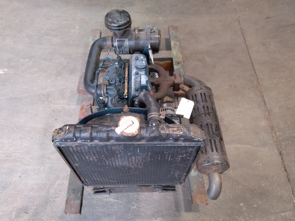 Kubota D905 - - 엔진 건설기계 용 : 사진 2 Kubota D905 - - 엔진 건설기계 용 : 사진 2