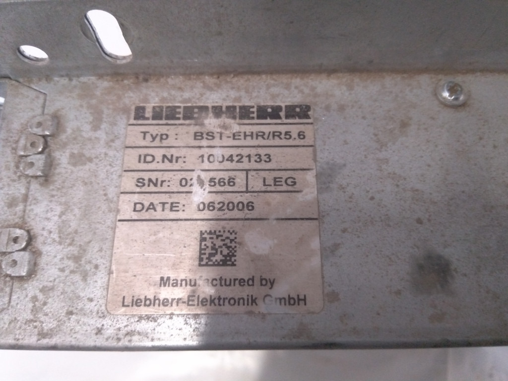 Liebherr 10042133 - ECU 건설기계 용 : 사진 2 Liebherr 10042133 - ECU 건설기계 용 : 사진 2