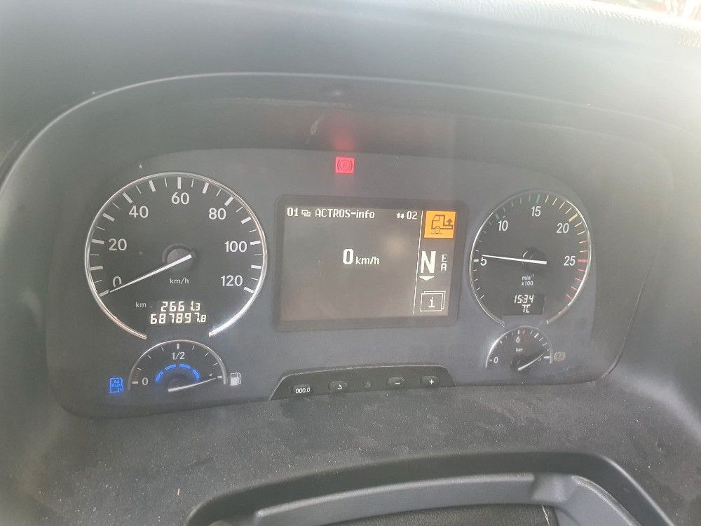 Mercedes-Benz Actros 1844 - 트랙터 유닛 : 사진 5 Mercedes-Benz Actros 1844 - 트랙터 유닛 : 사진 5