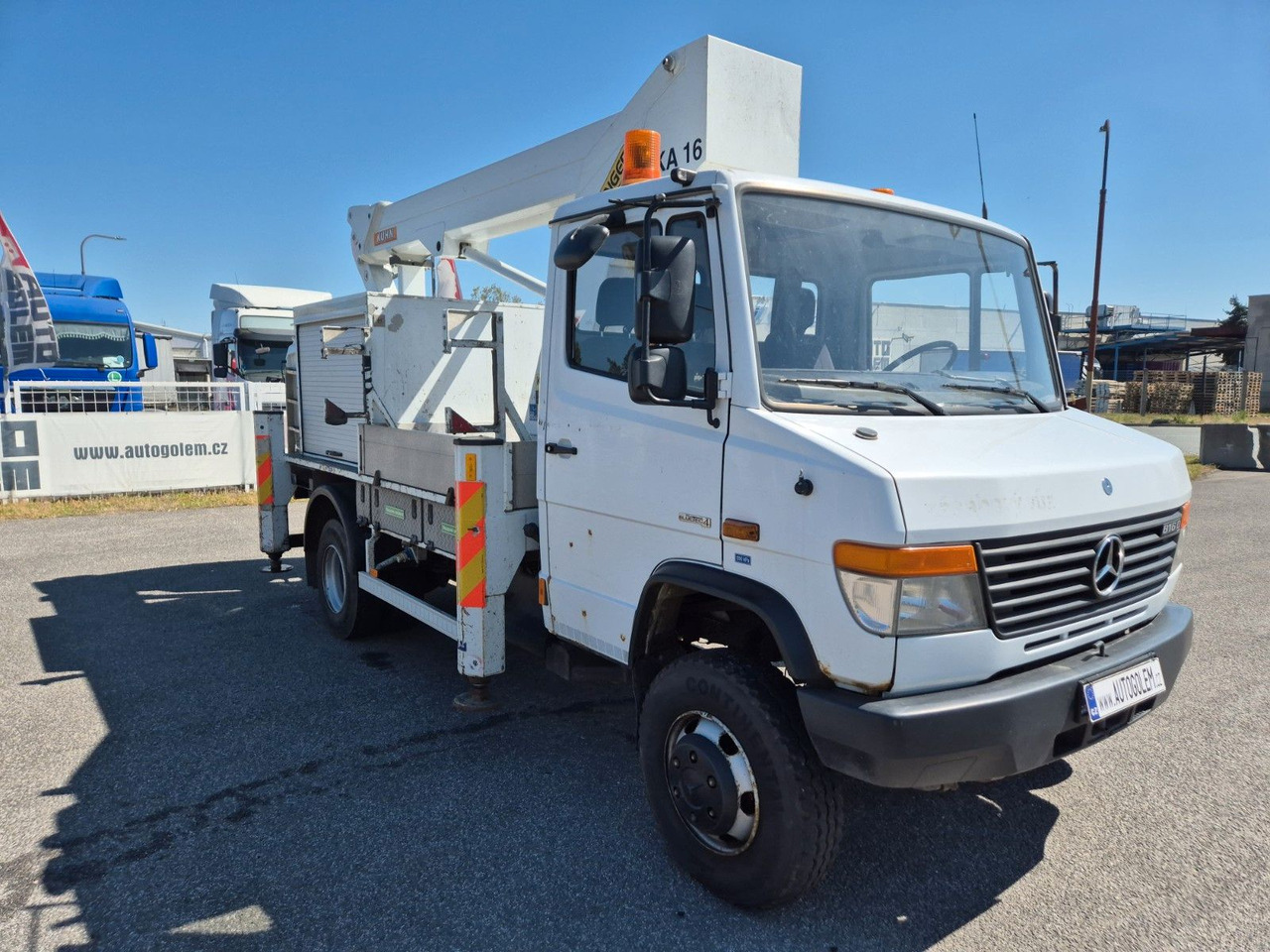 Mercedes-Benz Vario 816 work platform - 트럭 탑재 고가작업 플랫폼 : 사진 2 Mercedes-Benz Vario 816 work platform - 트럭 탑재 고가작업 플랫폼 : 사진 2