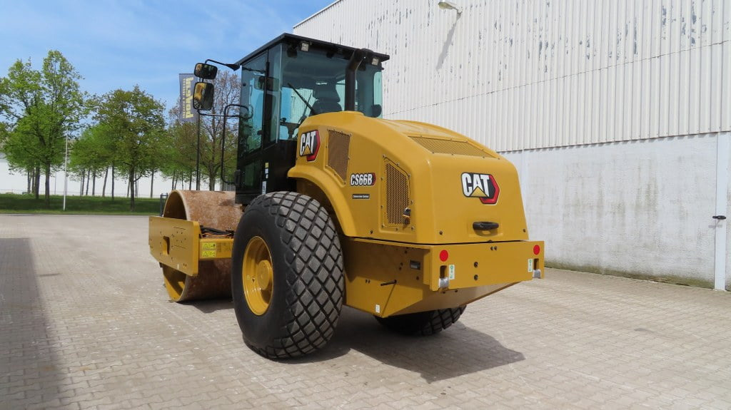 Caterpillar CS66B - 압축기 : 사진 4 Caterpillar CS66B - 압축기 : 사진 4