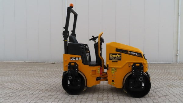 JCB CT 260-120 - 로드 롤러 : 사진 1 JCB CT 260-120 - 로드 롤러 : 사진 1
