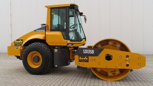Volvo SD 135 B - 압축기 : 사진 1 Volvo SD 135 B - 압축기 : 사진 1