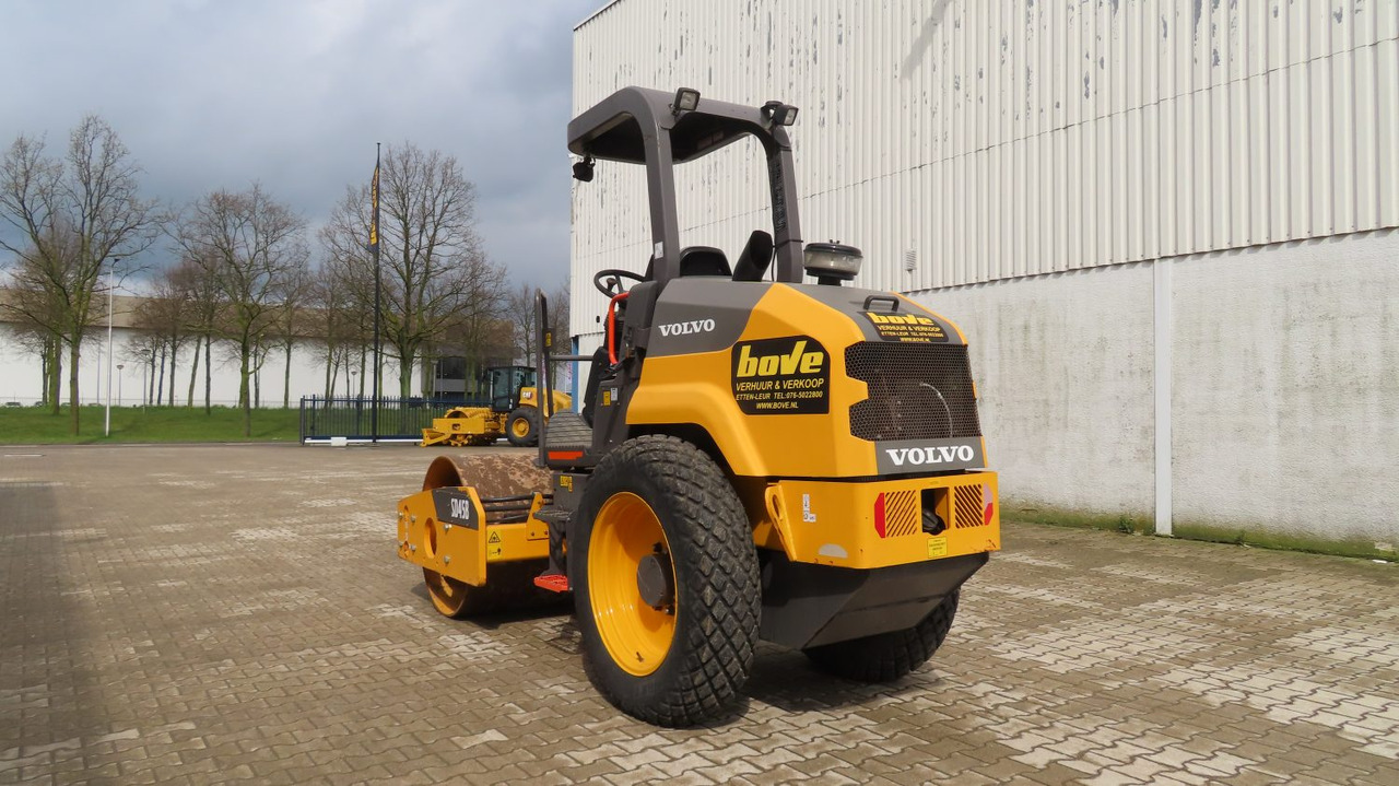 Volvo SD 45 B - 압축기 : 사진 4 Volvo SD 45 B - 압축기 : 사진 4