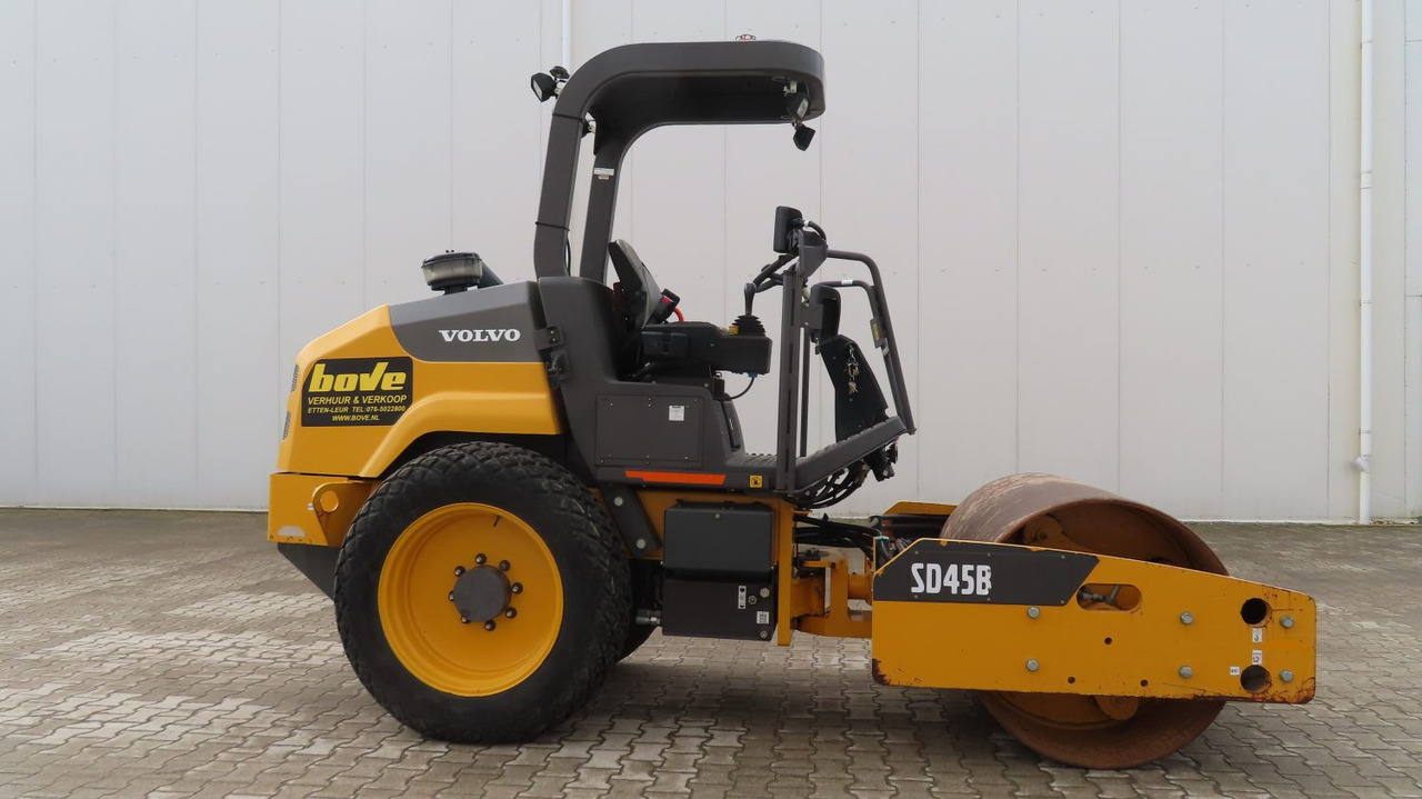 Volvo SD 45 B - 압축기 : 사진 1 Volvo SD 45 B - 압축기 : 사진 1