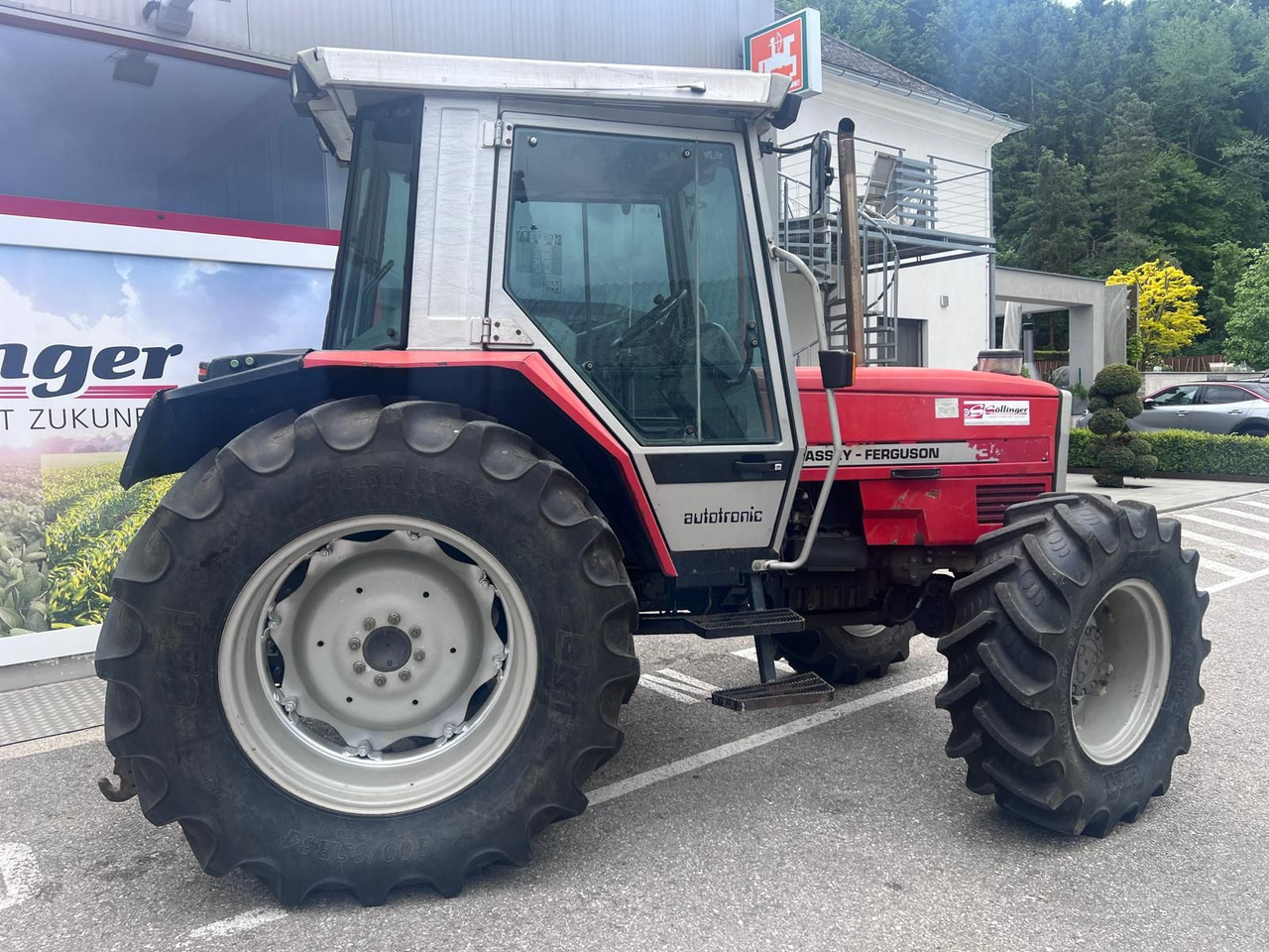 Massey Ferguson 3065-4 Super - 장궤형 트랙터 : 사진 3 Massey Ferguson 3065-4 Super - 장궤형 트랙터 : 사진 3