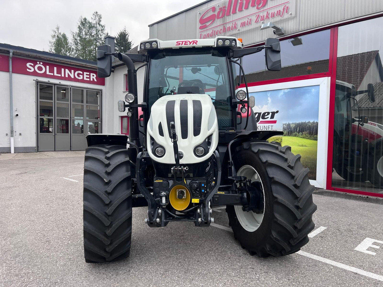 Steyr 4130 Expert CVT - 장궤형 트랙터 : 사진 2 Steyr 4130 Expert CVT - 장궤형 트랙터 : 사진 2