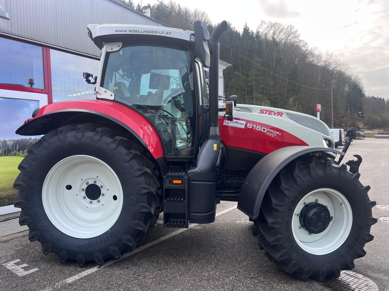 Steyr 6150 Profi CVT (Stage V) - 장궤형 트랙터 : 사진 4 Steyr 6150 Profi CVT (Stage V) - 장궤형 트랙터 : 사진 4