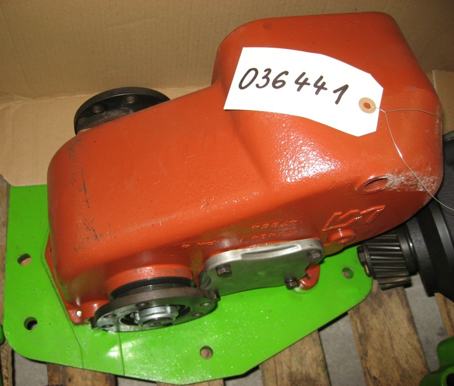 MERLO Gearbox Getriebe 036441 - 기어박스 텔레스코픽 핸들러 용 : 사진 1 MERLO Gearbox Getriebe 036441 - 기어박스 텔레스코픽 핸들러 용 : 사진 1