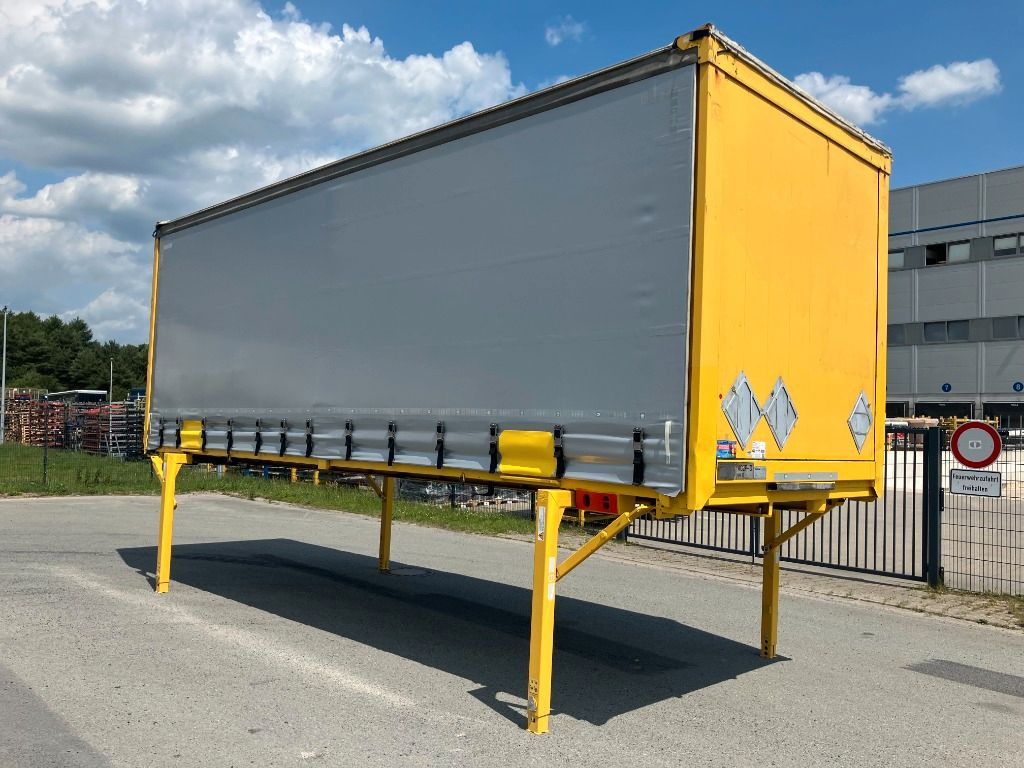 Krone Wechselbrücke Plane - 커튼 사이드 스왑 바디 : 사진 2 Krone Wechselbrücke Plane - 커튼 사이드 스왑 바디 : 사진 2