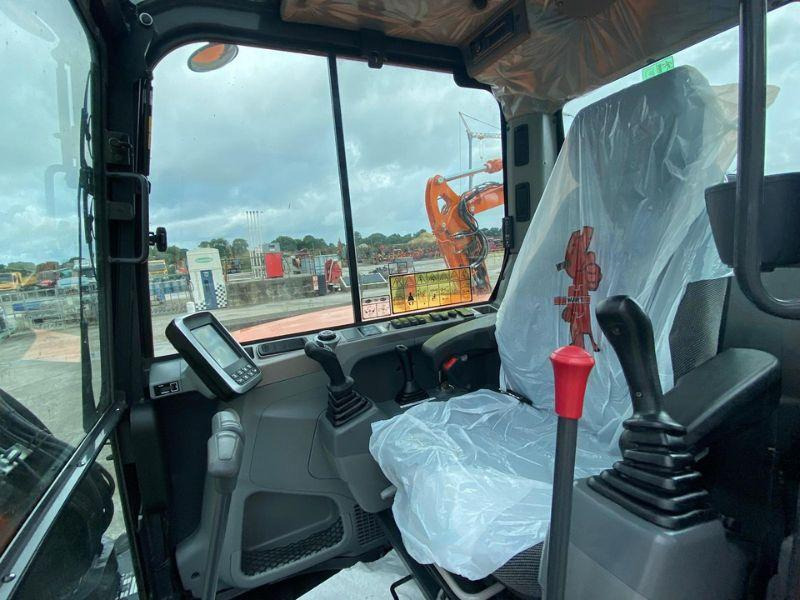 Doosan DX 85 R - 크롤러 굴삭기 : 사진 5 Doosan DX 85 R - 크롤러 굴삭기 : 사진 5
