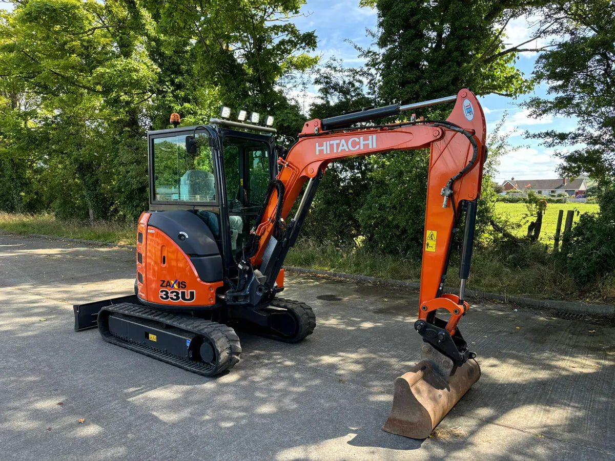 HITACHI 33U-6 - 미니 굴삭기 : 사진 3 HITACHI 33U-6 - 미니 굴삭기 : 사진 3