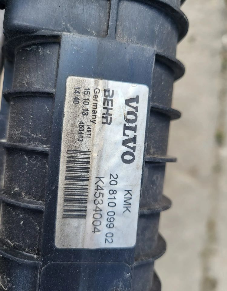 Chłodnica volvo FE modul BEHR 20 968 112 02 L5261006 - 냉각 시스템 : 사진 3 Chłodnica volvo FE modul BEHR 20 968 112 02 L5261006 - 냉각 시스템 : 사진 3