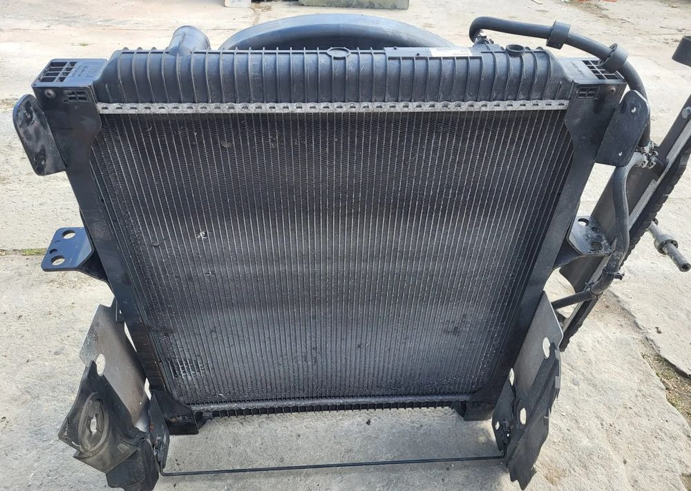 Chłodnica volvo FE modul BEHR 20 968 112 02 L5261006 - 냉각 시스템 : 사진 4 Chłodnica volvo FE modul BEHR 20 968 112 02 L5261006 - 냉각 시스템 : 사진 4