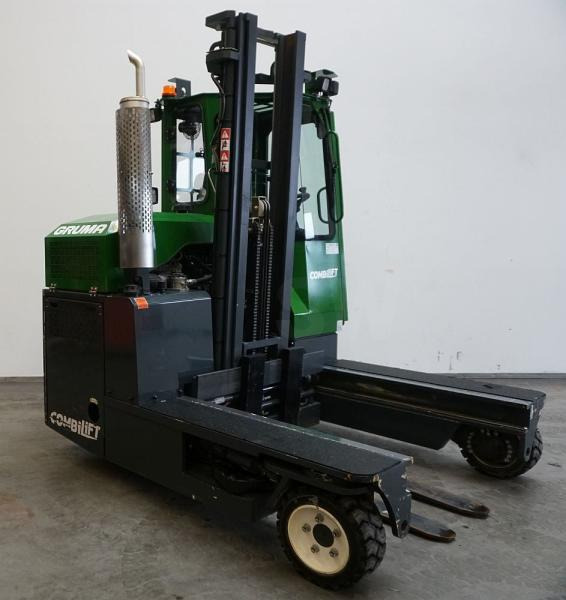 Combilift C3000 - 4방향 리치 트럭 : 사진 2 Combilift C3000 - 4방향 리치 트럭 : 사진 2