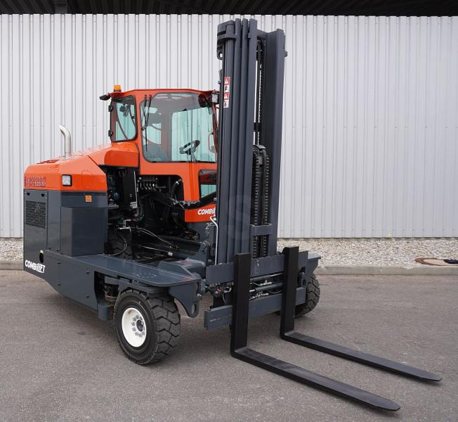 Combilift C5000XL - 4방향 리치 트럭 : 사진 5 Combilift C5000XL - 4방향 리치 트럭 : 사진 5