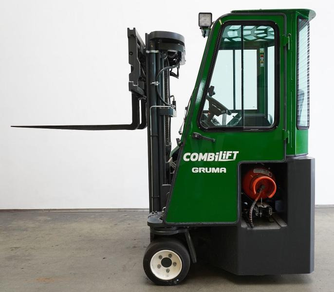 Combilift CB2500LPG - 4방향 리치 트럭 : 사진 4 Combilift CB2500LPG - 4방향 리치 트럭 : 사진 4