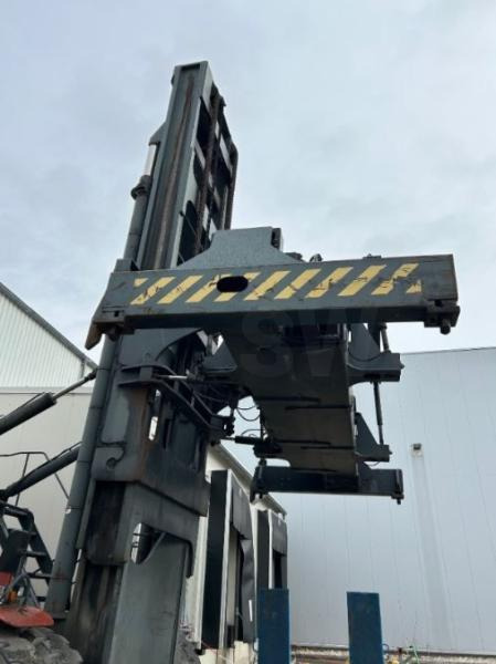 Linde C 400/4 356 - 디젤 지게차 : 사진 3 Linde C 400/4 356 - 디젤 지게차 : 사진 3