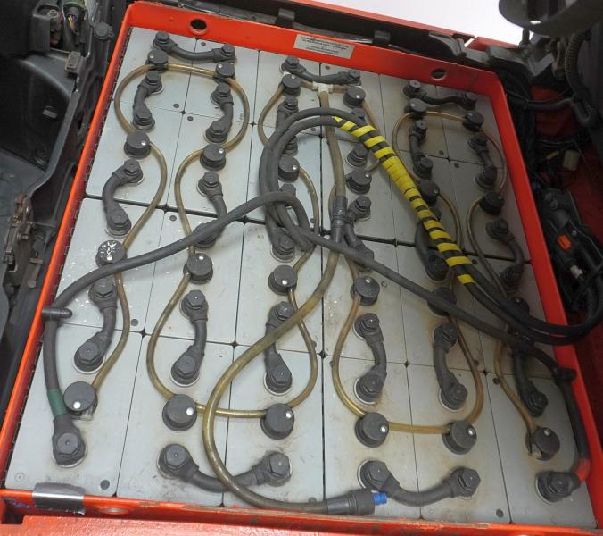 Linde E 18 L 386 - 전기 지게차 : 사진 5 Linde E 18 L 386 - 전기 지게차 : 사진 5