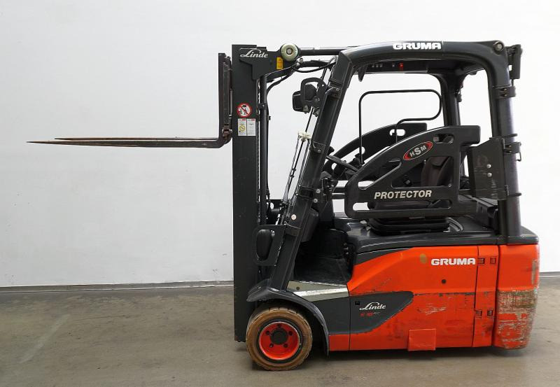 Linde E 18 L EVO 386-02 - 전기 지게차 : 사진 4 Linde E 18 L EVO 386-02 - 전기 지게차 : 사진 4