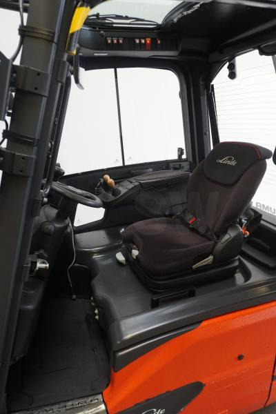 Linde E 18 L EVO 386-02 - 전기 지게차 : 사진 3 Linde E 18 L EVO 386-02 - 전기 지게차 : 사진 3