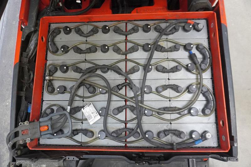 Linde E 18 PH EVO 386-02 - 전기 지게차 : 사진 5 Linde E 18 PH EVO 386-02 - 전기 지게차 : 사진 5
